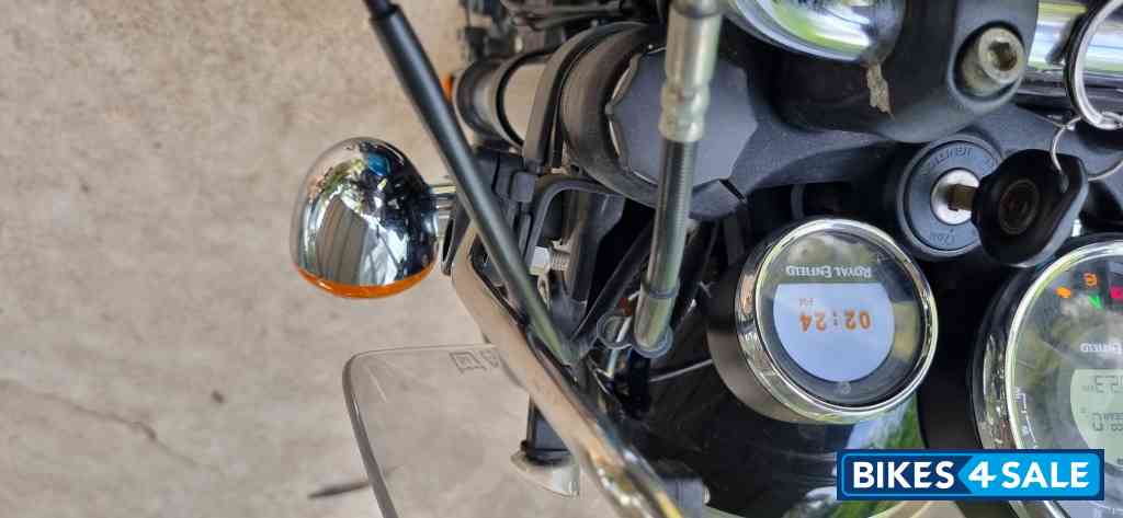 Supernova Blue Royal Enfield Meteor 350 Supernova