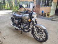 Royal Enfield Classic 350 2017 Model