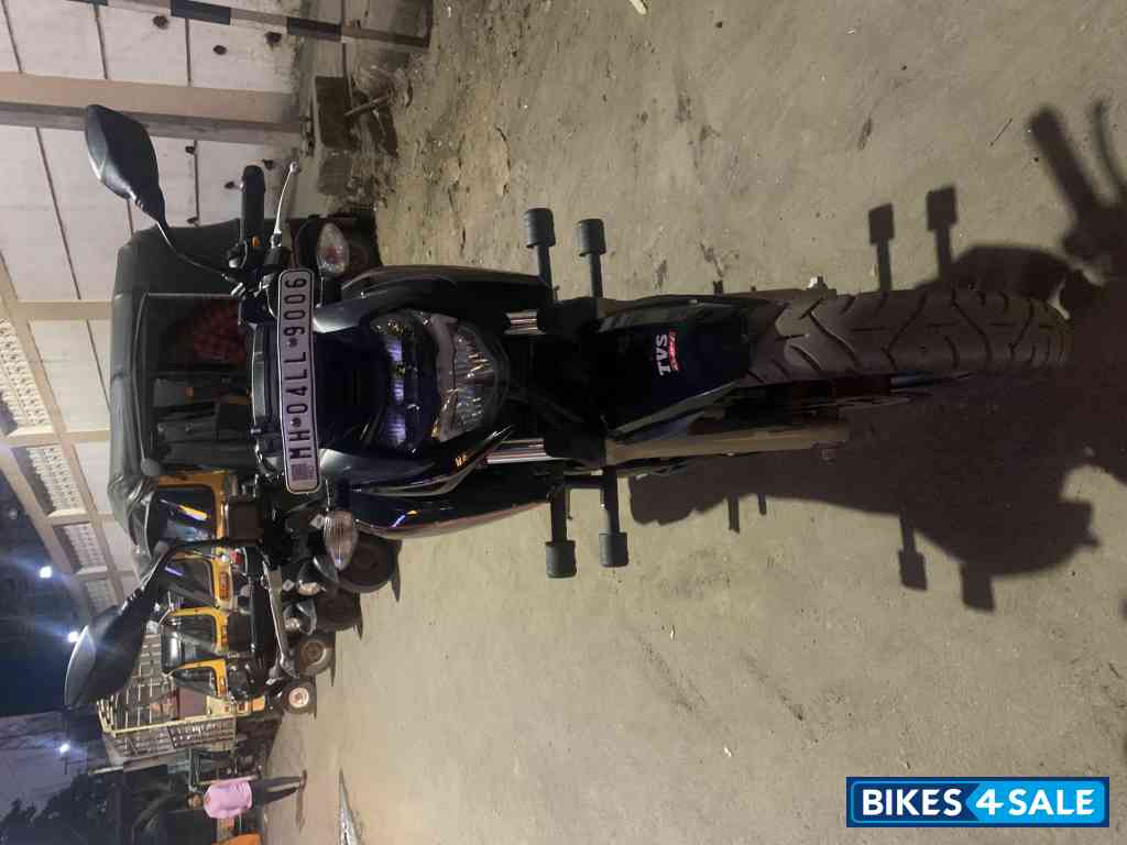 TVS Apache RTR 200 4V