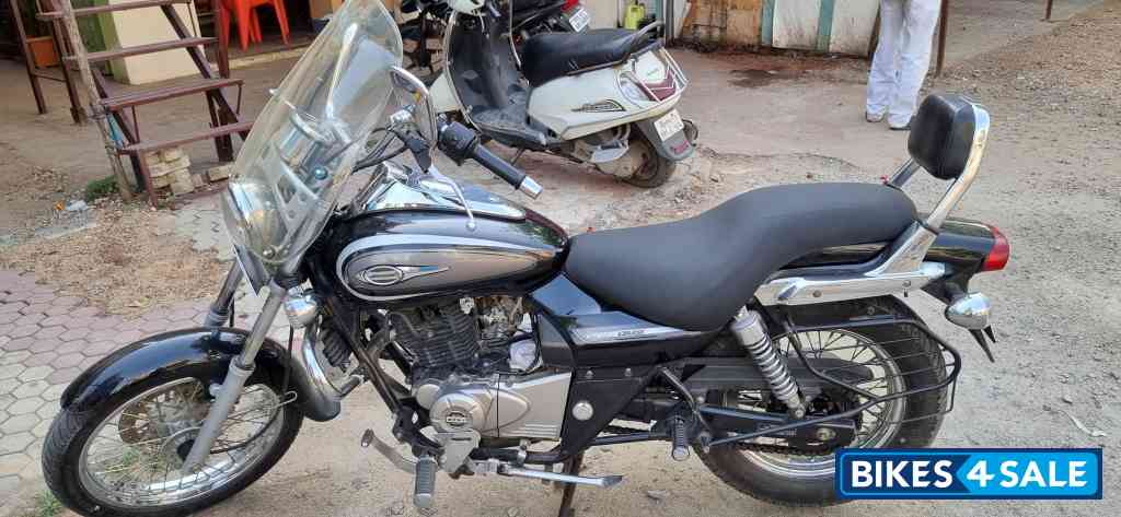 Bajaj Avenger Cruise 220