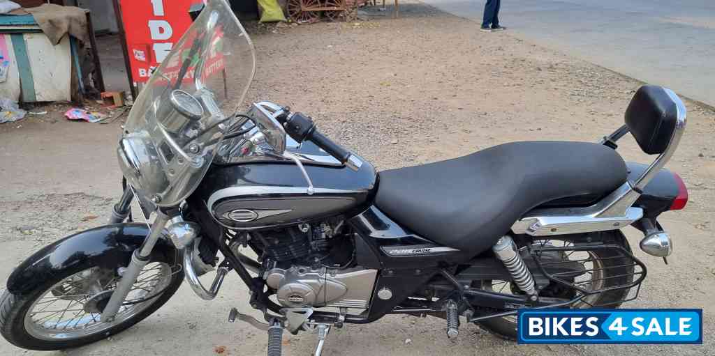 Bajaj Avenger Cruise 220