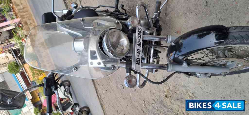 Bajaj Avenger Cruise 220