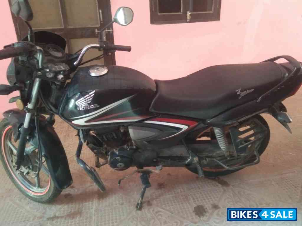 Honda CB Shine