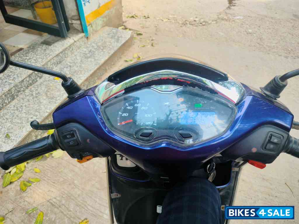 Blue TVS Jupiter 125