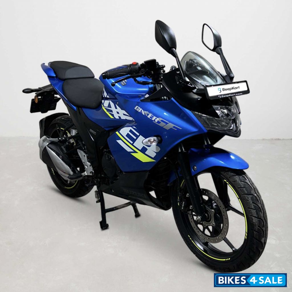 Suzuki Gixxer SF