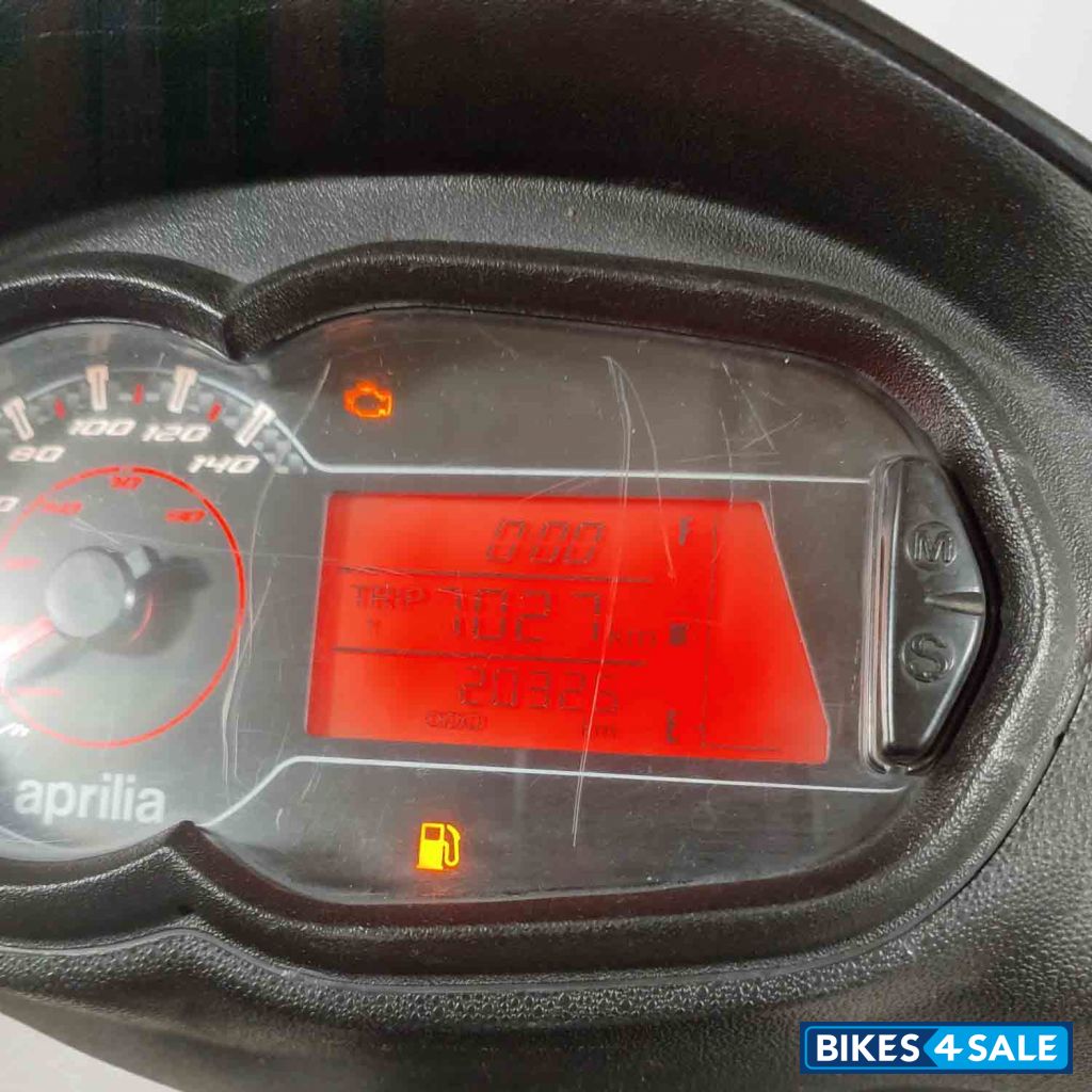 Aprilia SR 160 Std ABS