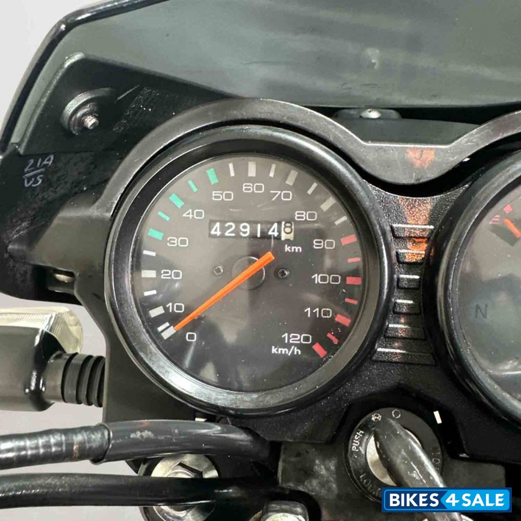 Bajaj CT 100