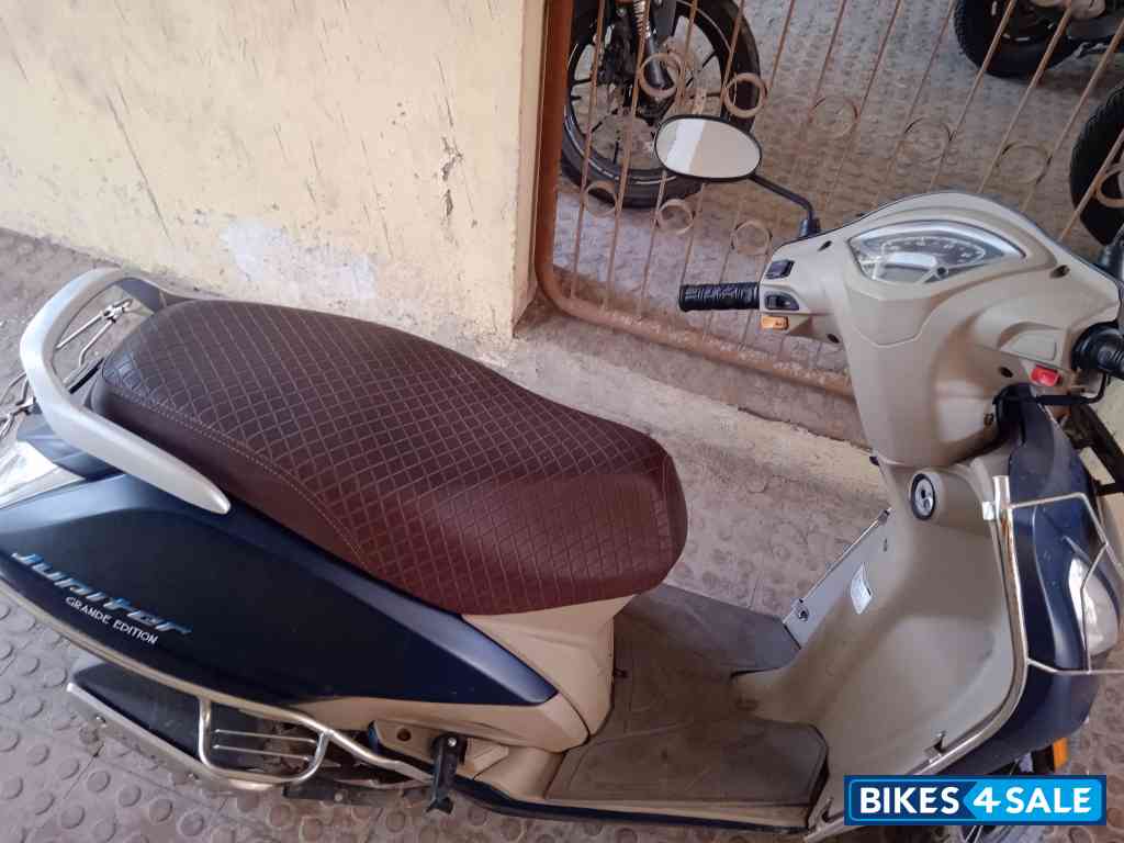 TVS Jupiter Grande