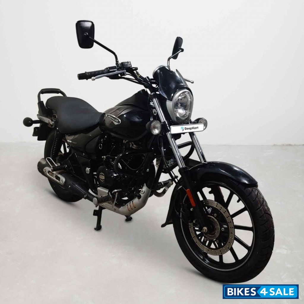 Bajaj Avenger Street 160