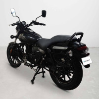 Bajaj Avenger Street 160
