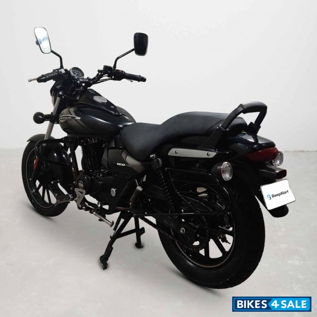 Bajaj Avenger Street 160