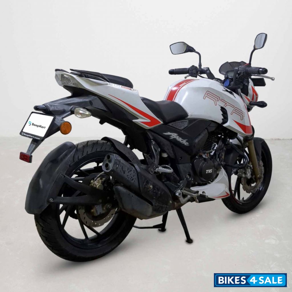 TVS Apache RTR 200 4V