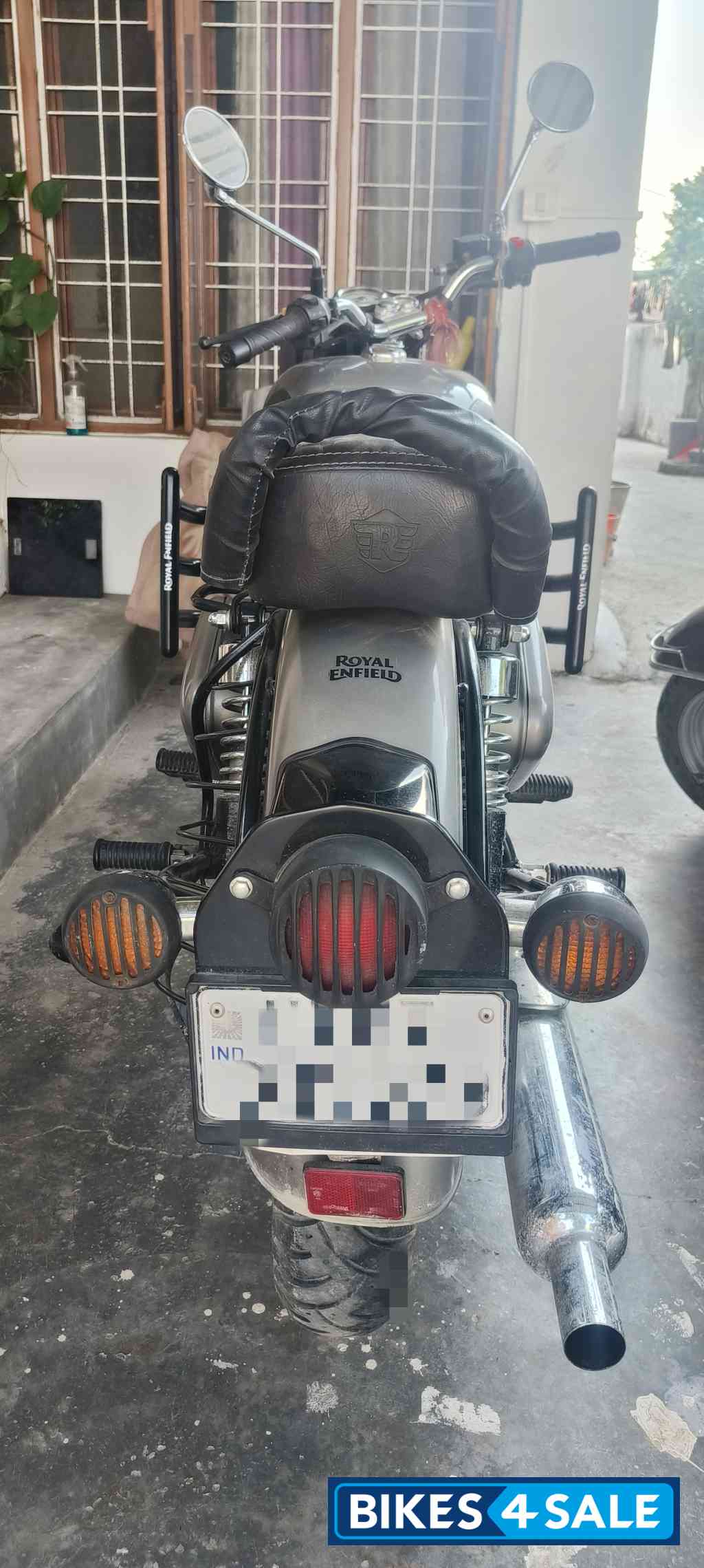 Royal Enfield Classic 350