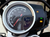 Red Honda 2023 CB350 Hness DLX Pro Chrome