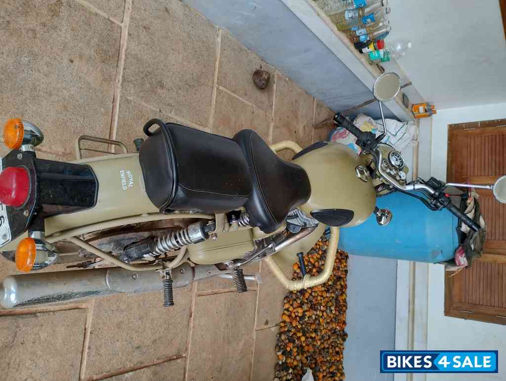 Royal Enfield Classic Desert Storm