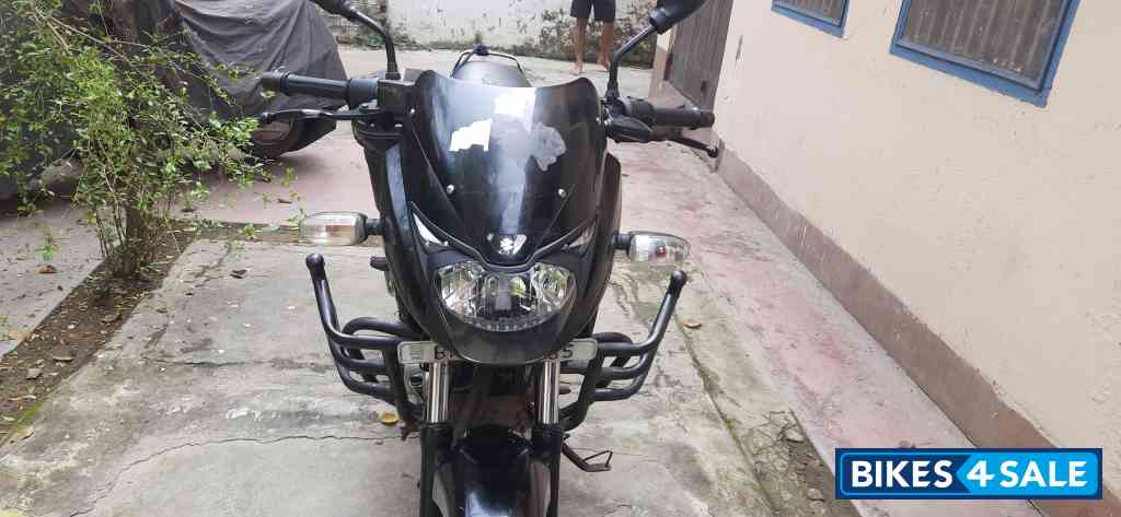 Black Bajaj Pulsar 150
