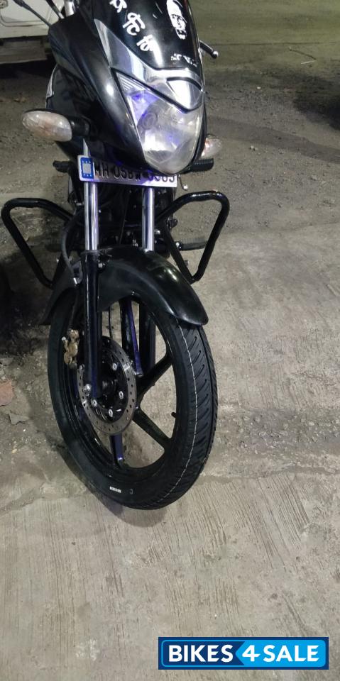 Black Honda CB Unicorn