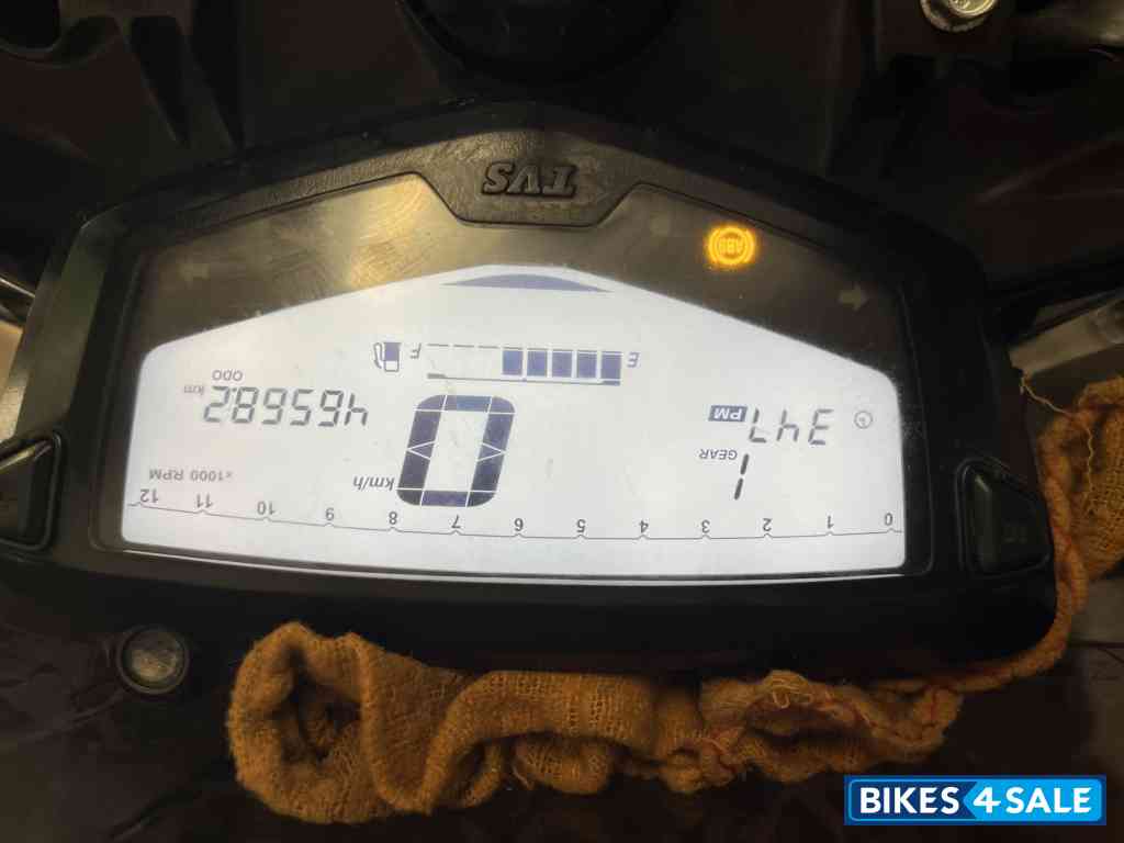 TVS Apache RTR 200 4V ABS