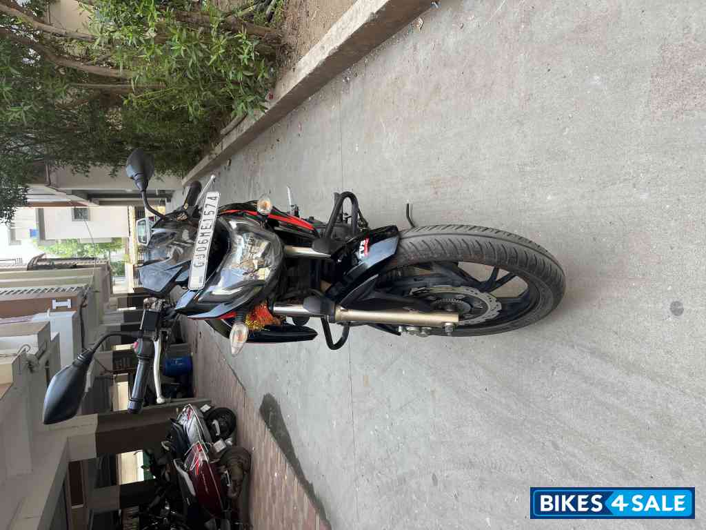 TVS Apache RTR 200 4V ABS