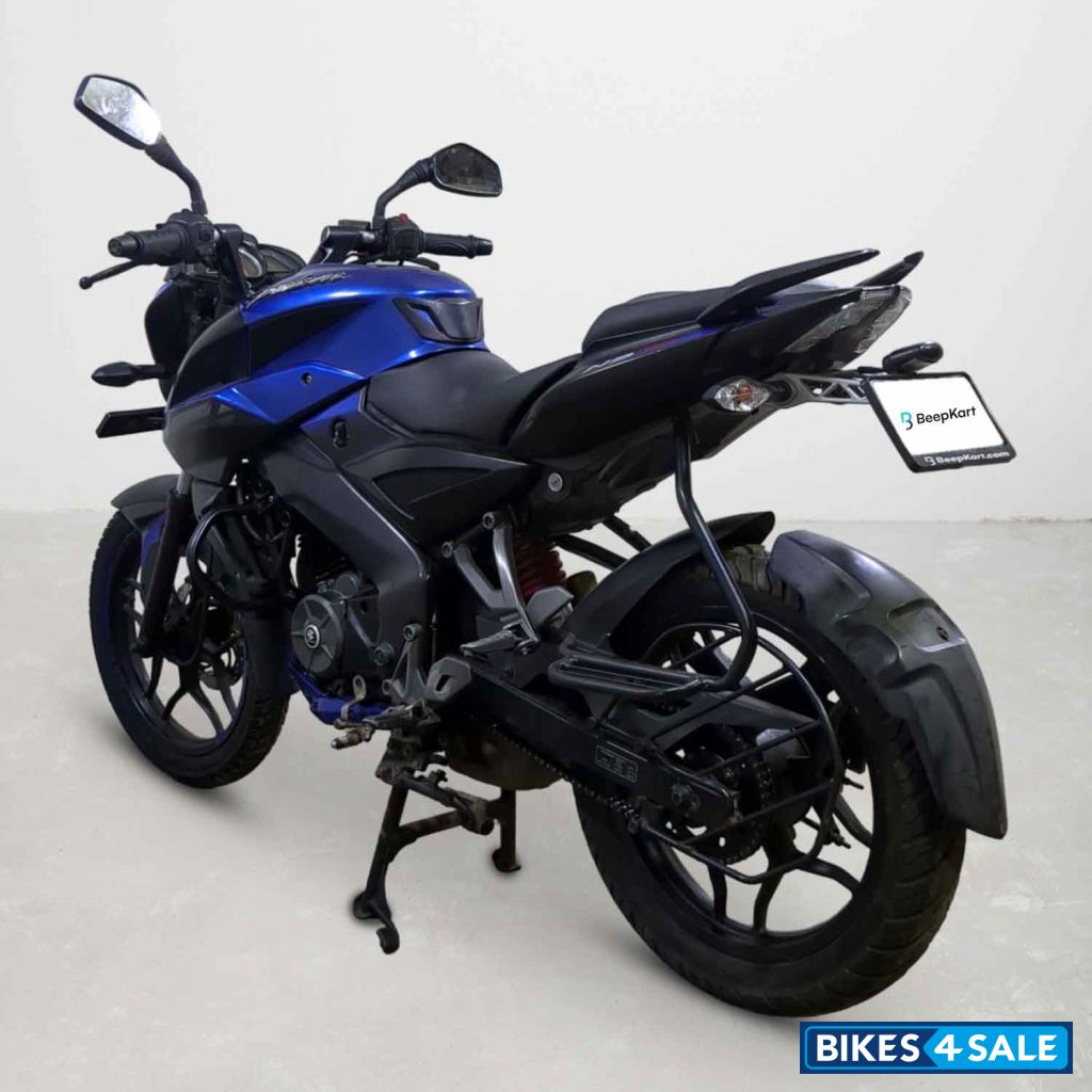 Bajaj Pulsar NS 160
