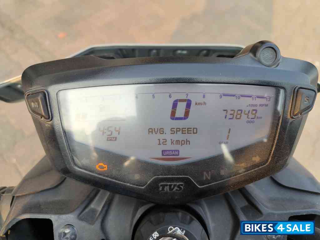 Matte Black & Red TVS Apache RTR 160 4V Special Edition