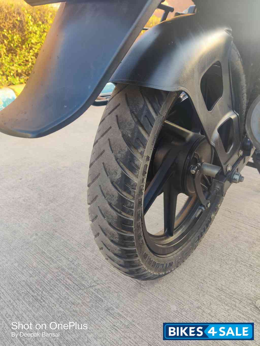 Black Bajaj Pulsar 150 Neon