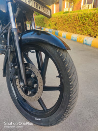 Black Bajaj Pulsar 150 Neon