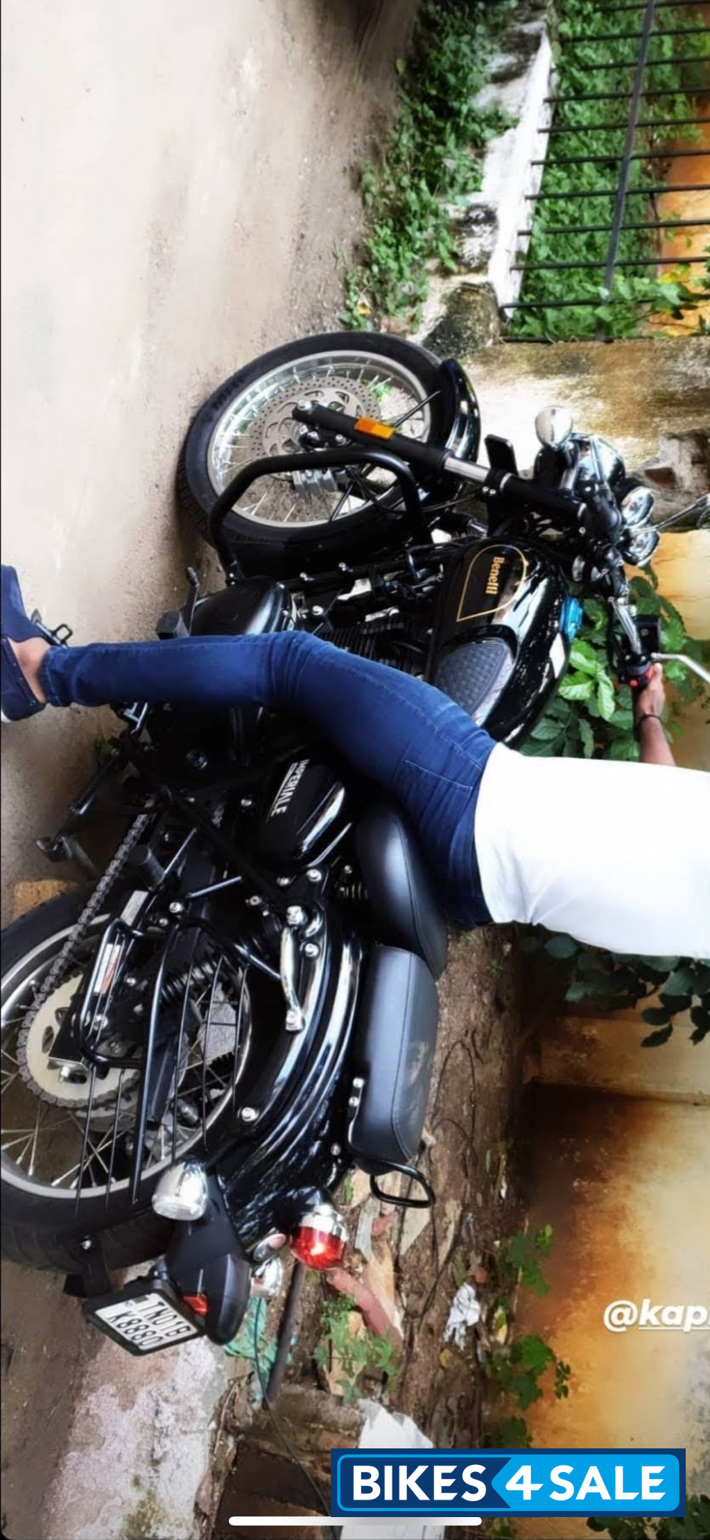 Benelli Imperiale 400 BS6