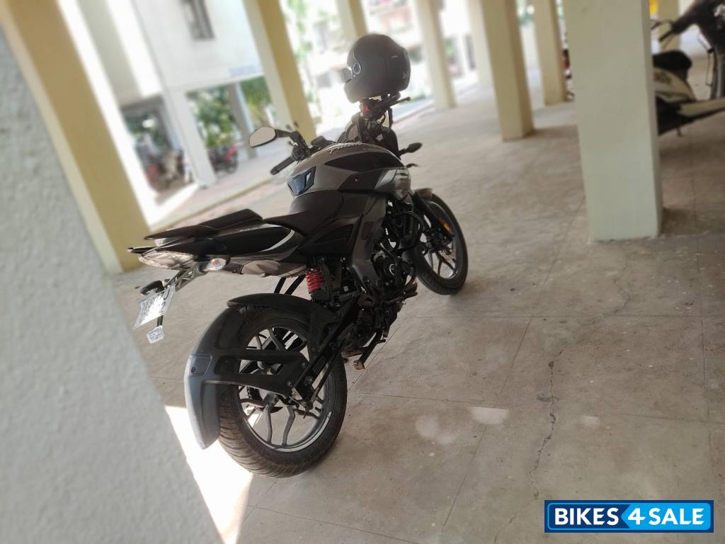 Bajaj Pulsar NS125 2022