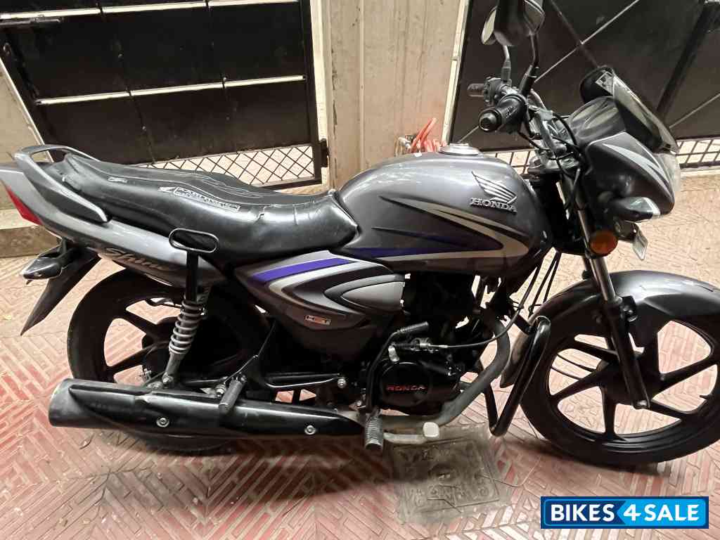 Honda CB Shine