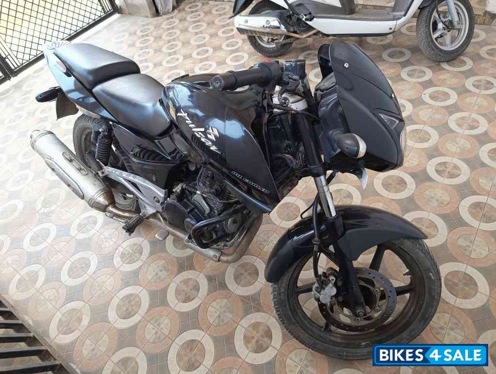 Bajaj Pulsar 220 DTSi