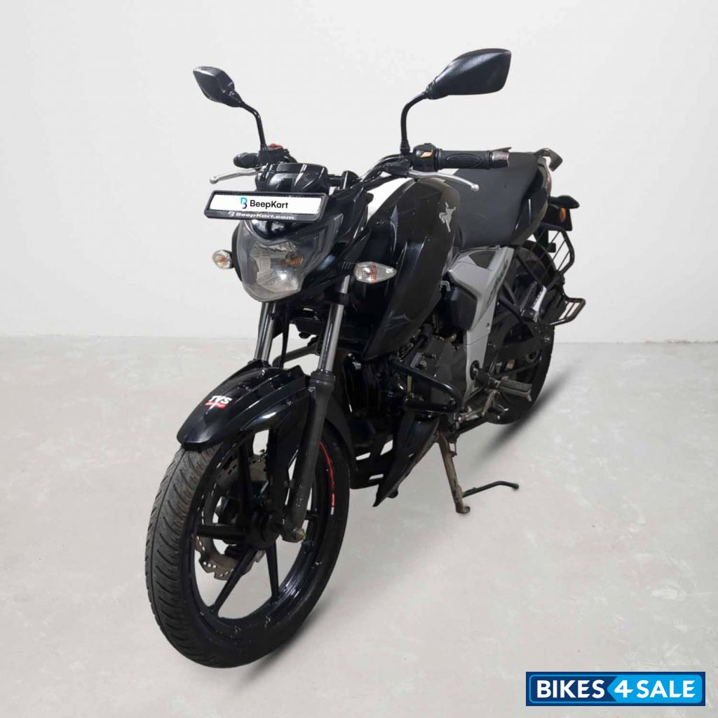 TVS Apache RTR 160 4V