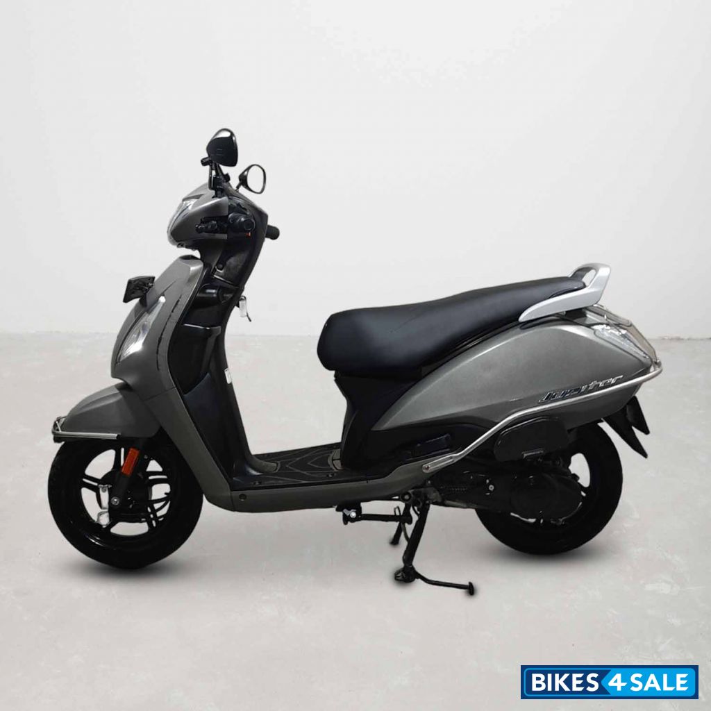 TVS Jupiter