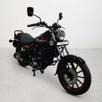 Bajaj Avenger Street 220