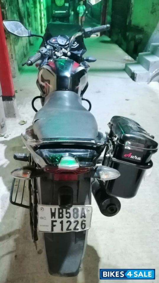 Bajaj Discover 150 F