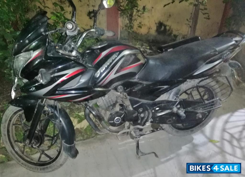 Bajaj Discover 150 F