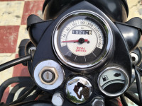 Royal Enfield Classic Stealth Black