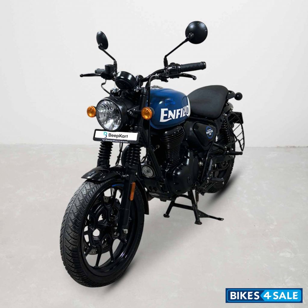 Royal Enfield Hunter 350 Metro