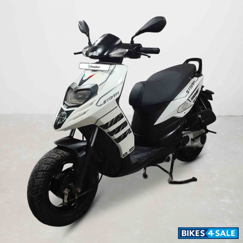 Aprilia Storm 125