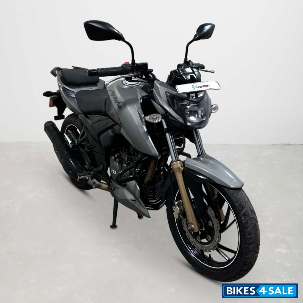 TVS Apache RTR 200 4V