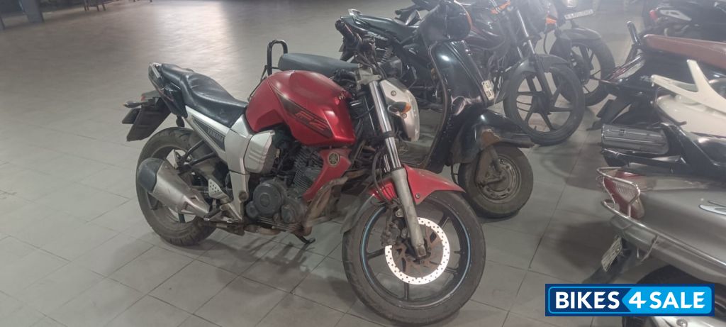 Yamaha FZ