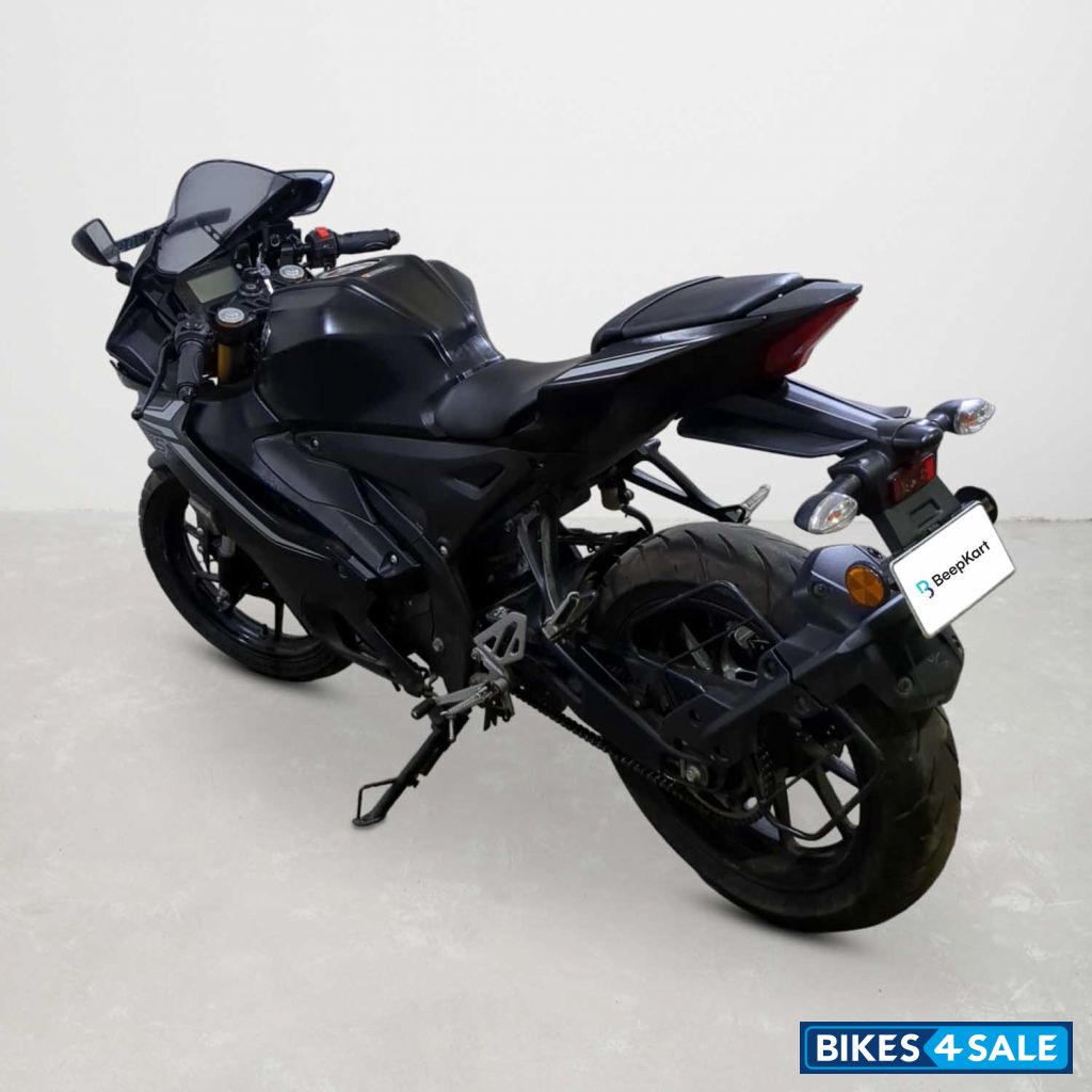 Yamaha YZF R15