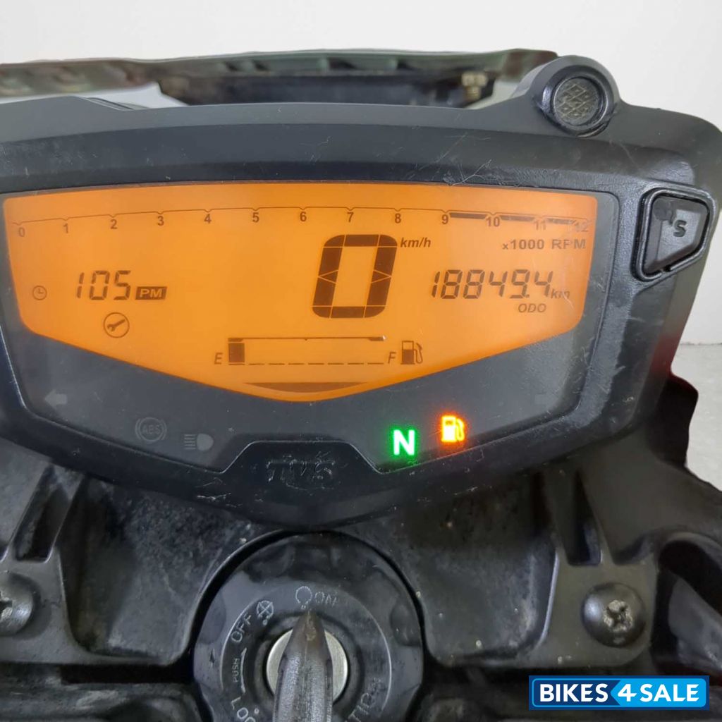 TVS Apache RTR 160 4V