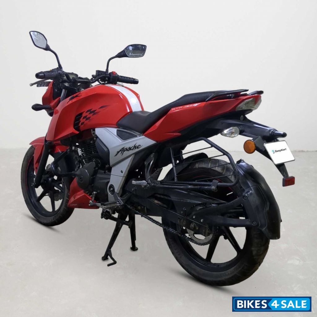 TVS Apache RTR 160 4V