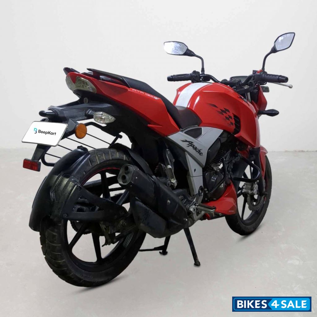 TVS Apache RTR 160 4V