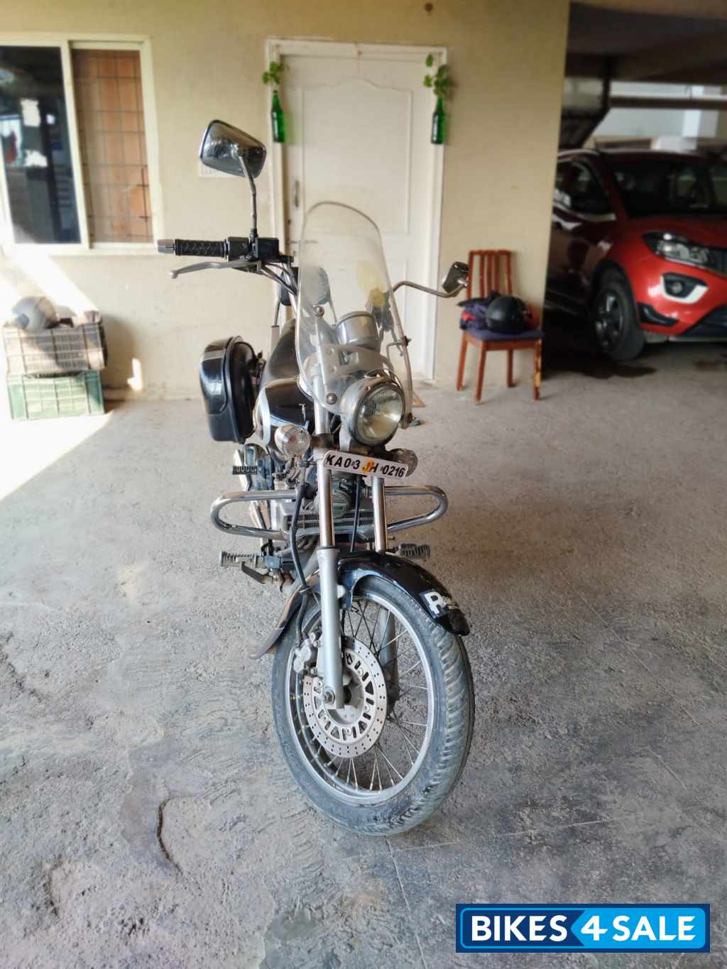 Bajaj Avenger Cruise 220