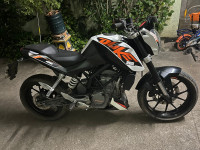 White / Orange KTM Duke 200