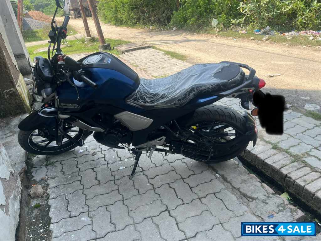 Yamaha FZ-S FI V3 BS6