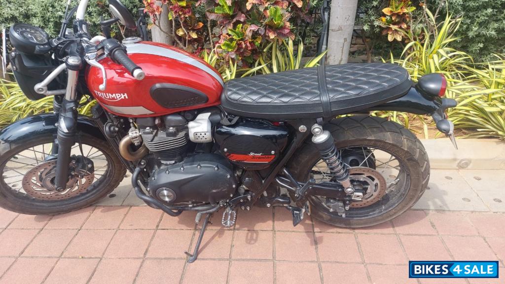 Triumph Street Scrambler