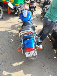 Bajaj Avenger 220 DTS-i